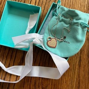 Tiffany and co red enamel return to Tiffany necklace